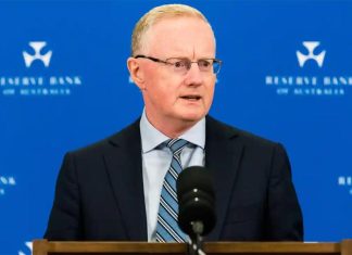 호주 중앙은행 기준금리 11차례 인상 RBA governor Philip Lowe defended the central bank’s board following a review, saying members work ‘very diligently and have expertise’. Photograph James BrickwoodAAP