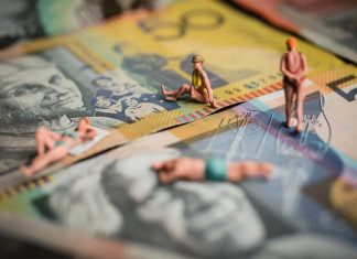 7월부터 호주 노인연금지급액 임계치 변경 Every Australian has a stake in superannuation reform, but there are some very large vested financial interests in the sector.CREDITDOMINIC LORRIMER