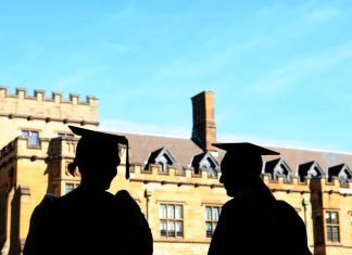 호주 정부 학생 비자 오용, 유학산업 단속! International student numbers are bouncing back in WA, even though the state kept its international borders closed the longest.CREDIT-PETER BRAIG