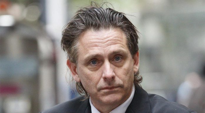 마약으로 자격증 박탈당한 조종사, NSW 변호사 행세로 체포 Nathaniel Whitehall has been found guilty of illegally posing as a lawyer. Picture NCA NewsWire