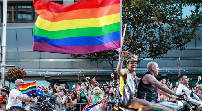 시드니 교외 지역, ‘Night Life’ 활성화 위한 20만 달러 지원 The city's queer capital of Darlinghurst will be officially crowned the Rainbow Precinct. (Getty)