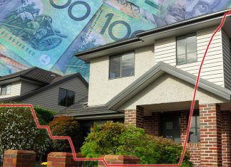 모기지 비용 급등, 충격적인 금리 인상을 단행한 호주 중앙 은행 Today's increase means the average Australian mortgage holder is paying an additional $15,000 a year on their repayments.-Graphic-Karina recchi