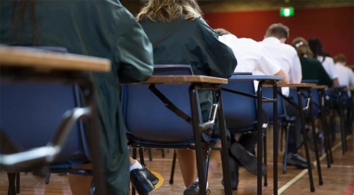 HSC 시험 시험장 수험생 부정행위 여전 HSC trials are an important dress rehearsal for the main exams.CREDITJANIE BARRETT