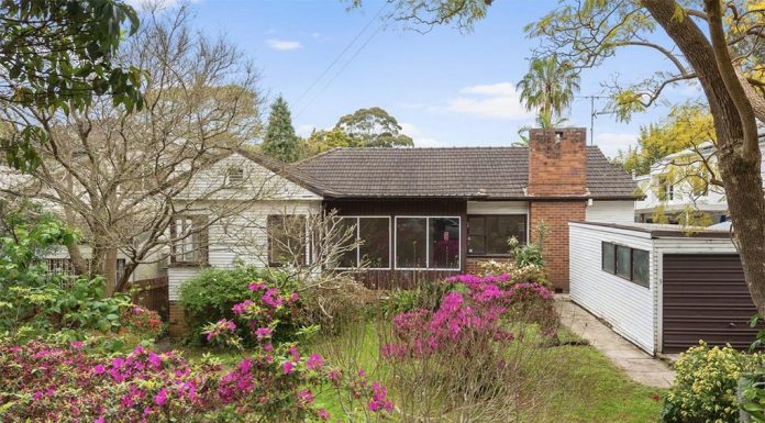 시드니 단층 주택, 단 몇 달 만에 50만 달러 가치 상승 The house prior to the renovation in November 2022. (Domain The Agency )