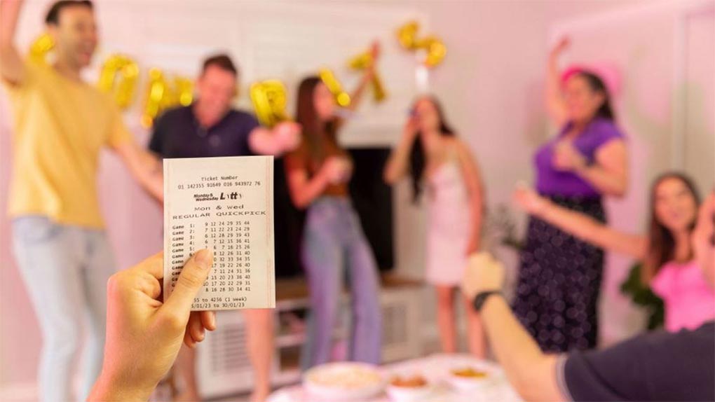 A woman living in Sydney's south-west has won more than $1 million in TattsLotto. (The Lotto)