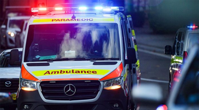 NSW 주요 행사에 영향을 미칠 구급대원 파업 NSW paramedics that are HSU members won't be on stand-by at major sporting events. (Sam Mooy)