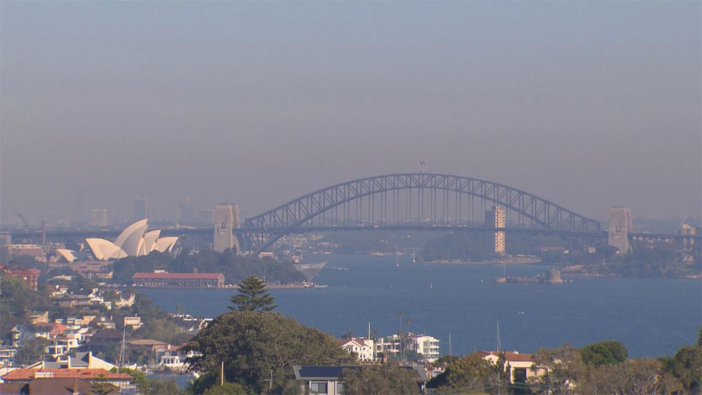 Smoke haze over Sydney on Monday. (9News)