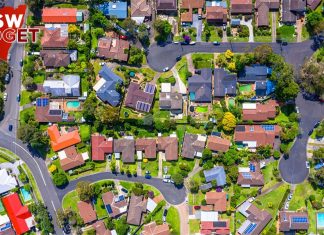 22억 달러 규모의 펀드로 NSW 주택 위기 해결 시도 The NSW government has revealed a new housing plan. (9News)