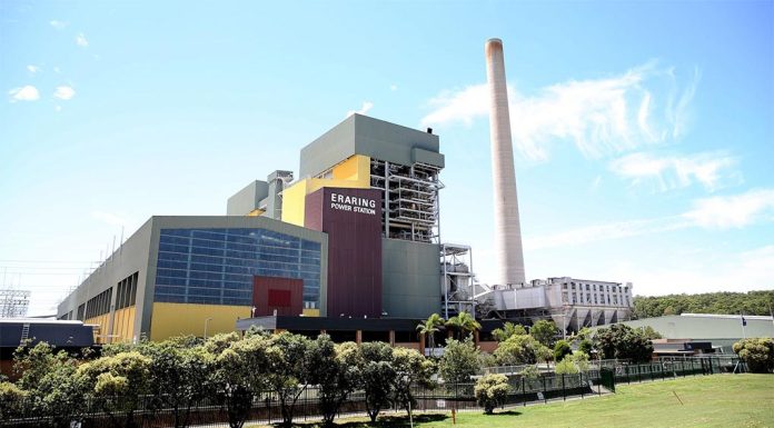 NSW 주 정부, 호주 최대 석탄 화력 발전소 폐쇄 연장 할듯 The NSW government will seek to extend the lifespan of the Eraring Power Station. (Peter Lorimer)
