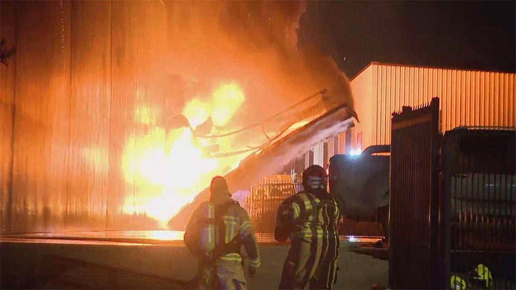 Investigations are beginning today into a massive fire that destroyed a factory in western Sydney overnight.﻿ (Nine)
