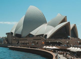 친팔레스타인 시드니 시위에서 폭행 사건 발생, 수배 중 andreas rasmussen_unsplash