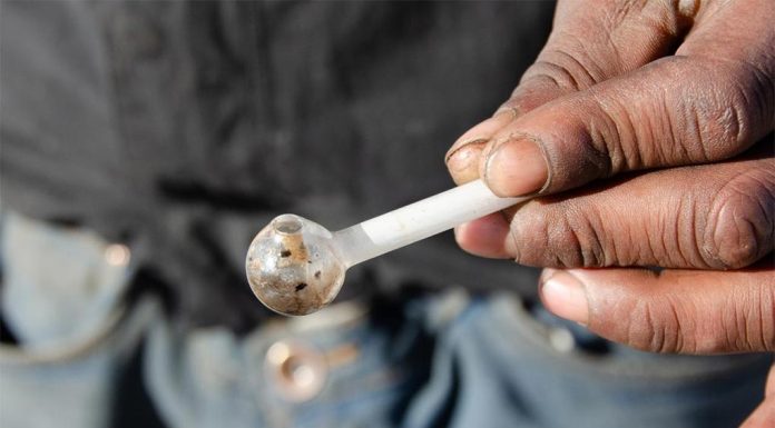 새로운 ACIC 폐수 보고서, 호주 마약 사용이 증가했다고 밝혀 Australians are consuming more meth in 2023 compared to the past two years, according to the latest wastewater report. Picture Supplied