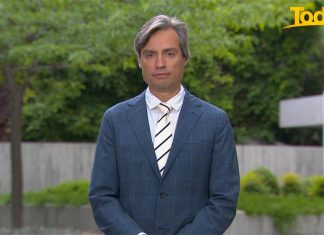 ‘마스크로 돌아가야 할 필요 없다’: 호주 최고 의사, 규정 재도입 거부 Dr Nick Coatsworth believes there is no need to return to a mask mandate. (Nine)