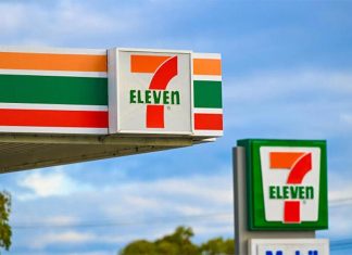 7-Eleven 매장에서 현금 인출기를 단계적으로 폐지할 계획 7-Eleven will begin to slash the number of ATMs it has available in-store in a further bid to embrace a cashless economy. (Nine)
