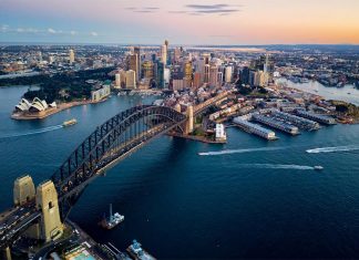 시드니 주택 중간값 160만 달러 돌파 Sydney's median house price has reached more than $1.6 million, according to new research. (Getty ImagesiStockphoto)