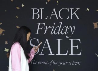 생활비 압박 속, 호주인들 블랙 프라이데이 때 더 소비 The success of Black Friday sales was boosted by Australians seeking cost-of-living relief. (THE AGE LUIS ENRIQUE ASCUI)