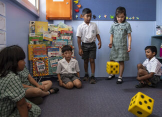 시드니 대형 학교 급증 북, 서부 지역 인구 쏠림 Carlingford West's students make strong progress in numeracy.CREDITLOUISE KENNERLEY