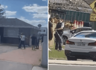 시드니 서부 자택에서 흉기로 찔린 남성, 병원에서 사망 Man dies in hospital after alleged stabbing in Sydney's west. (Nine)