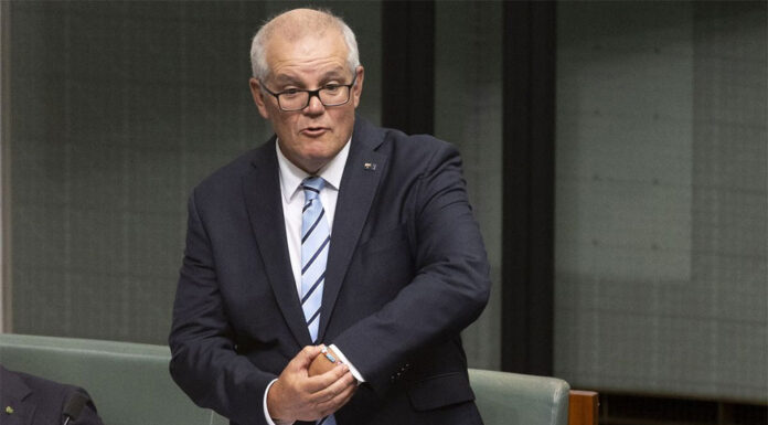 스콧 모리슨 전 총리의 선거구 4월에 보궐 선거 실시 Scott Morrison delivers his final speech to parliament on February 27. (Alex EllinghausenSMH)