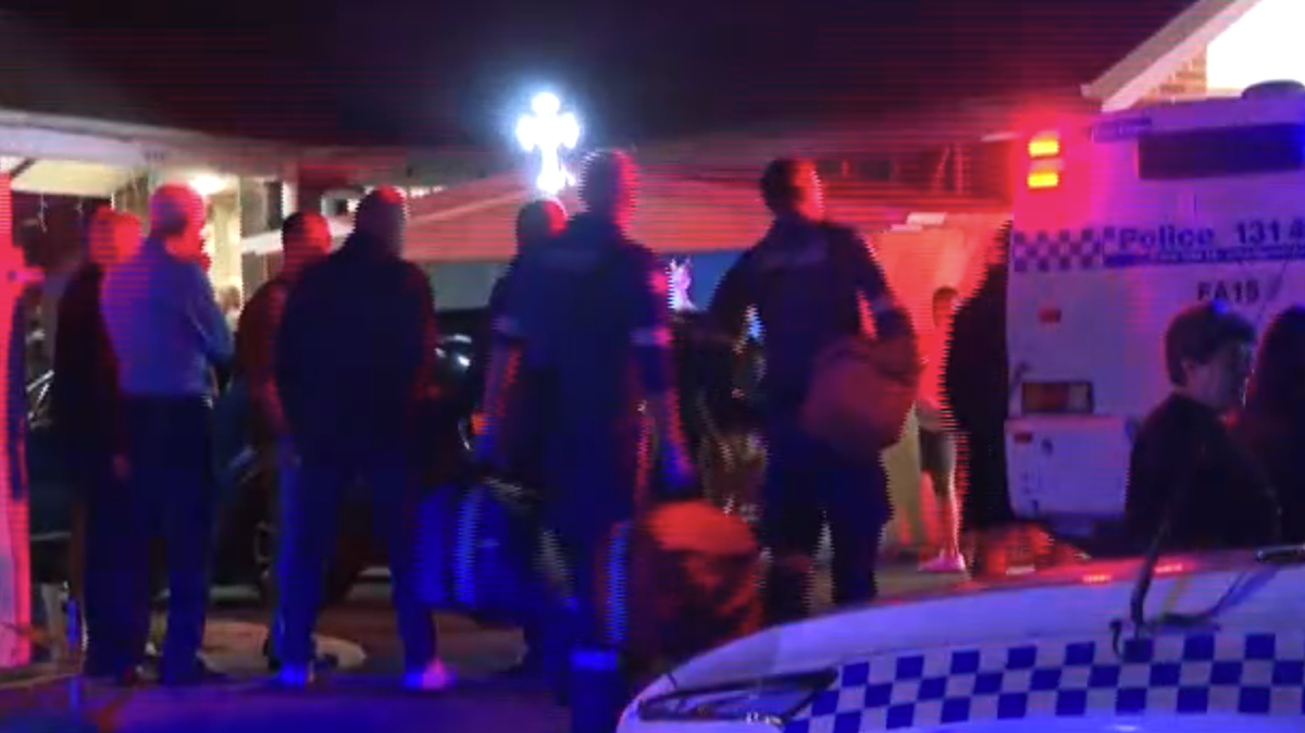Multiple people have been injured in a suspected stabbing in Wakeley, in Sydney's west. (Nine)