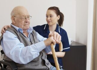 NSW 긴급 의료 서비스 접근성 확대중 .The over 65s will benefit with the new service. Picture Thinkstock