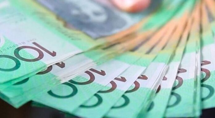 호주 유권자, 연방정부 예산에 대해 긍정보다 우려 강해 Almost half of voters believe the federal budget will have no effect on their financial standing, a new poll shows. (Nine)