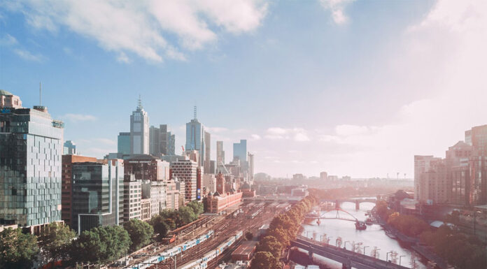 부동산 지역 탐방기- 2편- 멜번- 두곳의 타운하우스 Dmitry Osipenko_unsplash