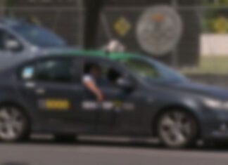 멜번 택시 회사, 취약한 승객 대상으로 바가지 혐의로 기소 Consumer advocates say some taxi drivers are ripping off vulnerable passengers