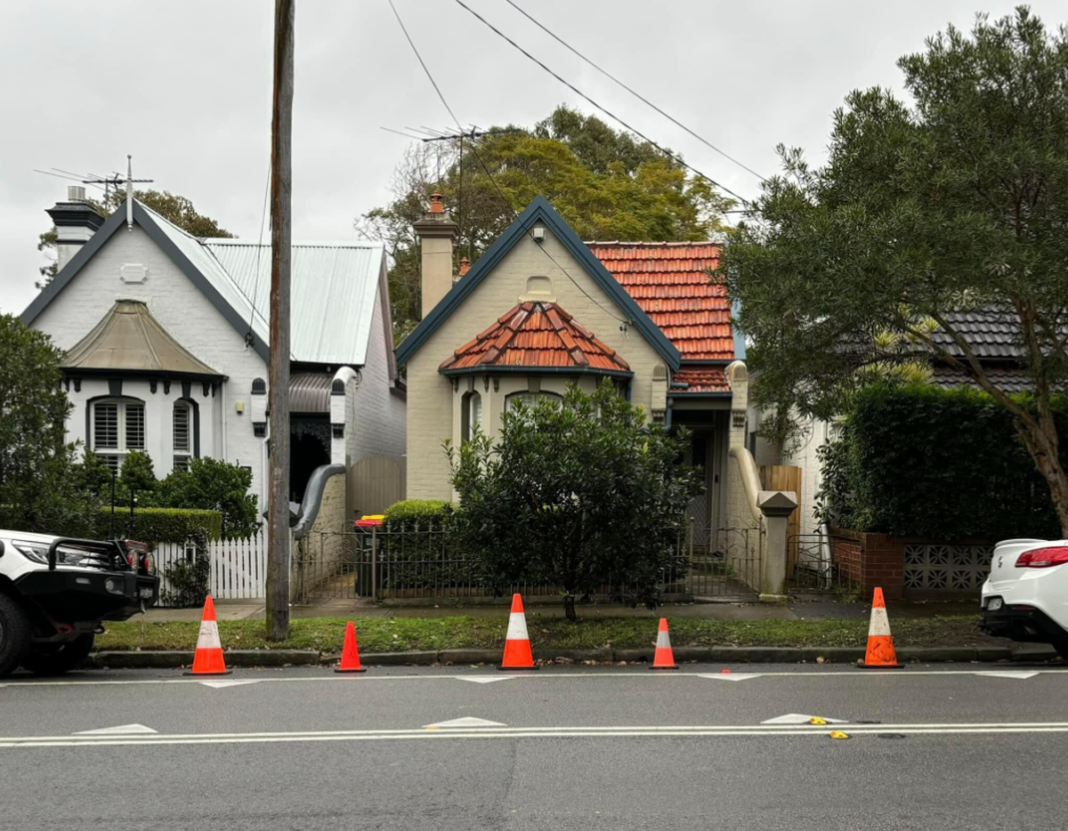 A﻿ resident's sly practise to reserve parking has sparked division among locals in Sydney's inner west. (Facebook)