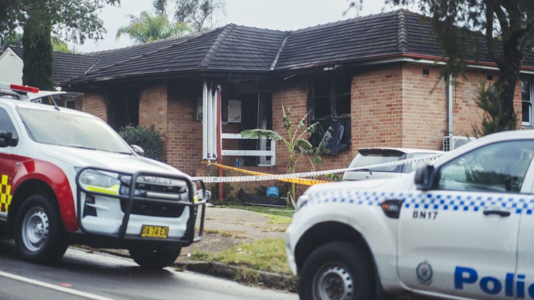 Three children have died and a man is in police custody after a house fire in Lalor Park. (Dion Georgopoulos)