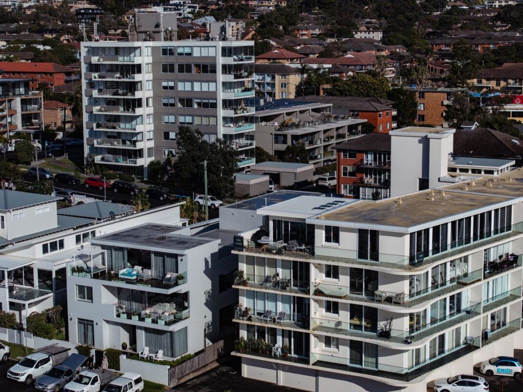 Stressed home loan borrowers who bought a property before the rate rises began in 2022 at the top of their budget are dangerously close to breaking point, according to new research. (Nick Moir)