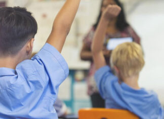 호주 연구진, 기분을 즉시 개선하는 두뇌 해킹을 밝혀내다 Schools could be designed with classrooms that incorporate curved shapes and natural views, creating an environment that enhances students’ learning and creativity. Picture iStock