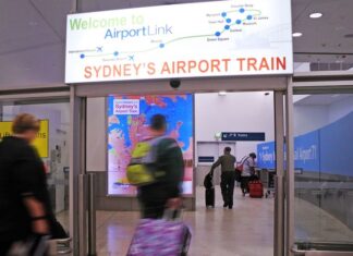 시드니 T8 공항 노선, 작년에 1억 달러 이상을 벌어들여 The T8 line made a whopping $109 million last year. (Getty)