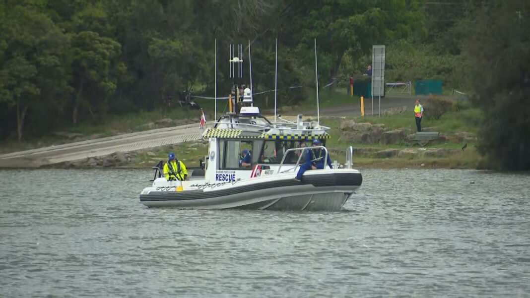 Emergency services frantically searched for the two children. (9News)