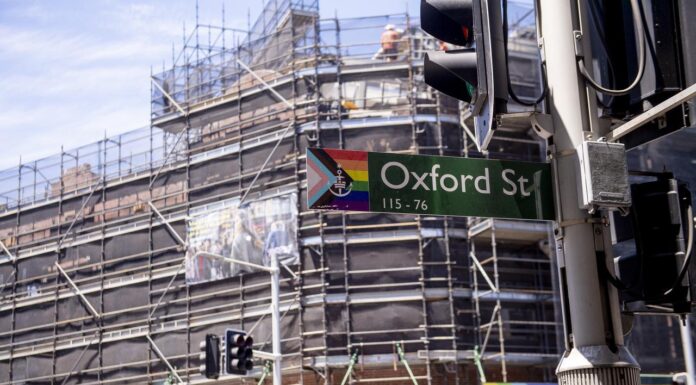 시드니 옥스포드 스트리트, 수년 간의 혼란 속에 상점들 영업 어려움 겪어 Reduced foot traffic is a serious concern for many business owners on Sydney’s Oxford Street. Picture NewsWire Jeremy Piper