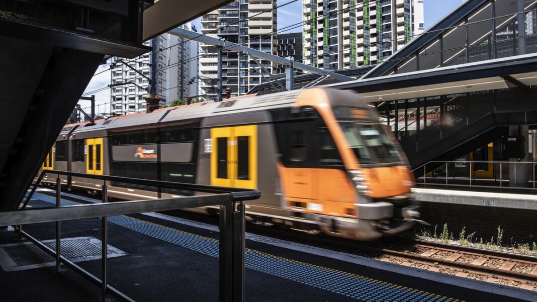 NSW Premier Chris Minns made the announcement this afternoon, saying the government's best efforts to do a deal had failed. (Steven SiewertSydney Morning Herald)