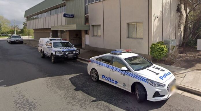 NSW 교사, 아동 학대 자료 소지 혐의로 기소 Maitland Police Station in the NSW Hunter Vallery. (Google Maps)
