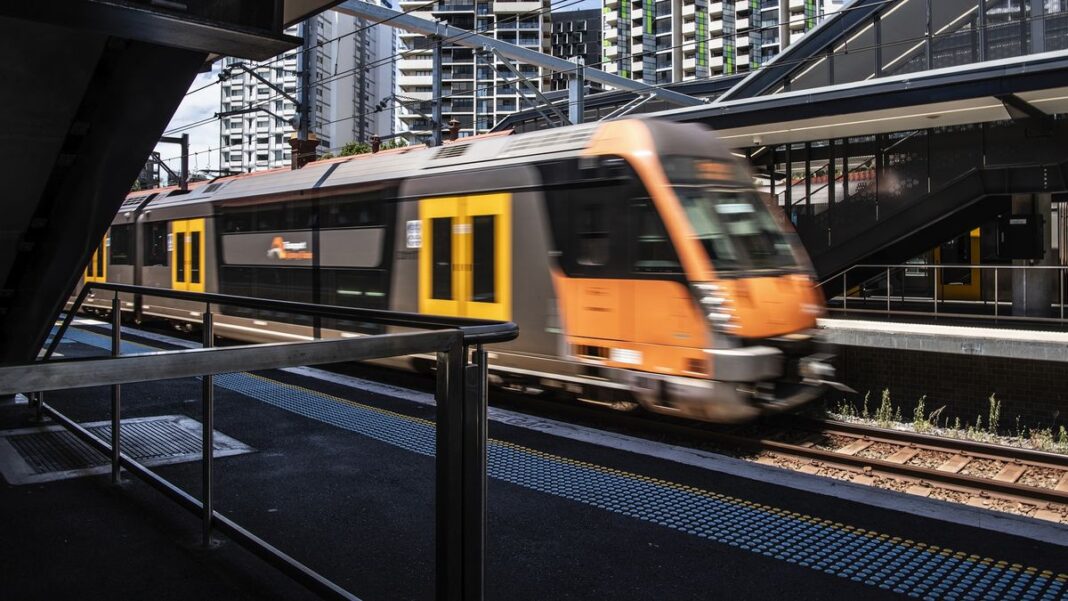 Sydney commuters are set to be hit by delays due to industrial action on the rail network despite an improved pay offer to train workers by the government. (Steven SiewertSydney Morning Herald)