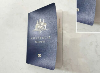 호주 여권의 허점 I paid $400 … this morning it looks like it’s doing a yoga pose.CreditMichael Gebicki