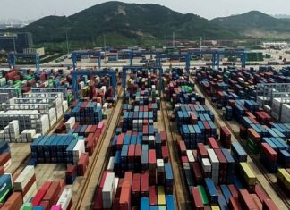 호주 달러 약세 원인과 그것이 우리 경제에 미치는 영향은 무엇인가? Australia and the fortunes of the dollar will be affected by a global trade war. (Getty)