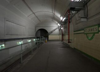 시드니 숨겨진 지하 터널들 100년 만에 처음으로 공개 The ghost tunnels underneath Sydney's Hyde Park have been abandoned for more than a century. (Nine)
