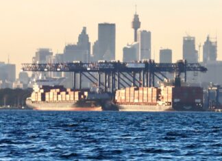 미국, 호주산 철강·알루미늄 제품 25% 관세부과 Australian exports to the United States could become more expensive. (ABC News John Gunn)