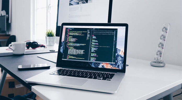 호주, 온라인 법원 시스템 해킹 사건 발생 christopher gower_unsplash