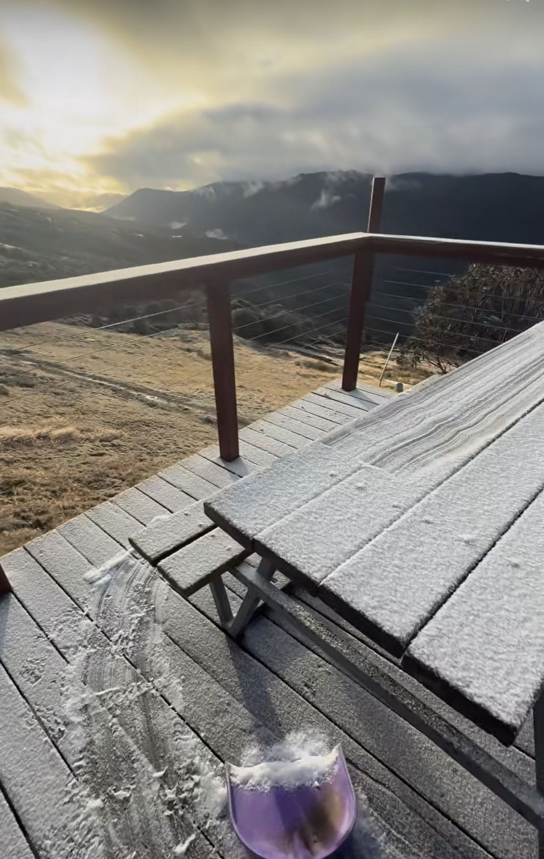 The first dusting of snow this year has fallen at Thredbo in the NSW Snowy Mountains. (Thredbo_9news)