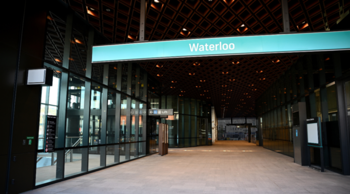 호주 시드니 Zetland, 메트로 개통에도 교통 사각지대 여전 Waterloo Metro Station. Credit Bianca De MarchiAAP Image