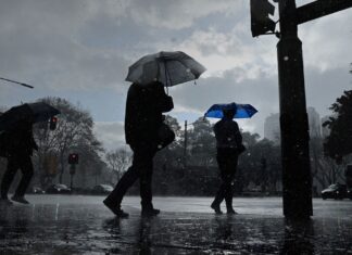 호주 전역, 겨울에도 이상 고온 지속 전망 A wet winter is on the way for some parts of Australia. (Kate Geraghty)