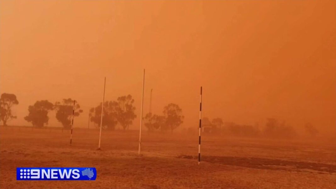 Dust storms are also causing dangerous conditions on rural roads including the Sturt Highway. (Nine)