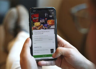 대형 앱 플랫폼 사용 급증으로 고객 방문 없는 지역 레스토랑 생존 위협 Online food delivery has exploded from a $20 million industry to over $200 million in the past five years, according to market analyst IBISworld.. (ABC News James Carmody)