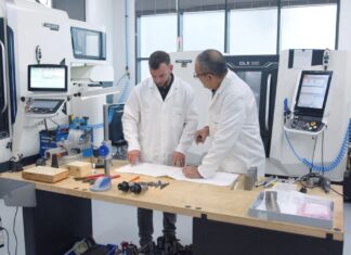 시드니 병원, 심부전 환자 위한 혁신 장치 세계 최초 이식 Sydney's St Vincent's Hospital has implanted a revolutionary heart device in a global-first. (9News)