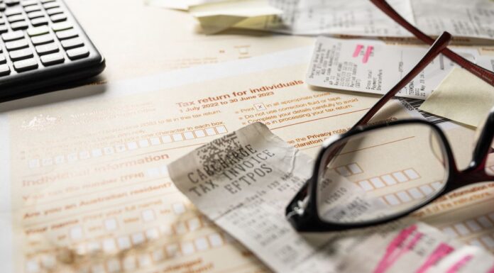 호주, 경제학자들 “GST 인상 필요”…정부는 침묵 Economists are calling for the GST to be overhauled. (AFR Louie Douvis)